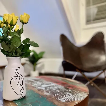 Apartment Cozy Loft With Old Town View - Free Parking